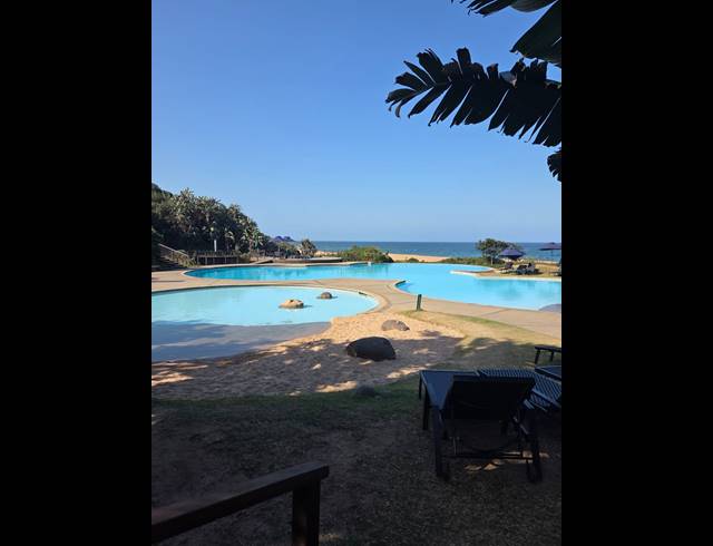4 BEDROOM TOWNHOUSE FOR SALE IN ZIMBALI ESTATE